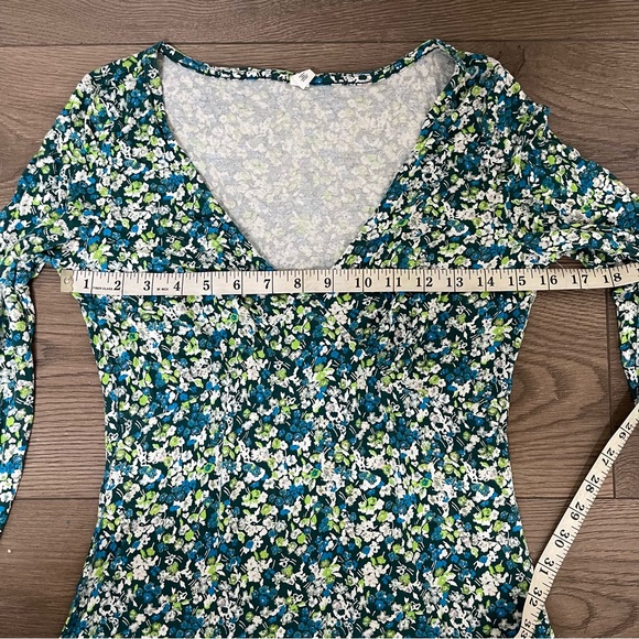 Floral Green Dress - Picture 4 of 7